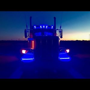 Meet your Posher, Joel